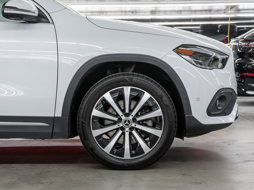 Mercedes-Benz GLA 250 4MATIC / Burmester / Adaptive Cruise 2022 à Laval, Québec - 9 - w1024h768px