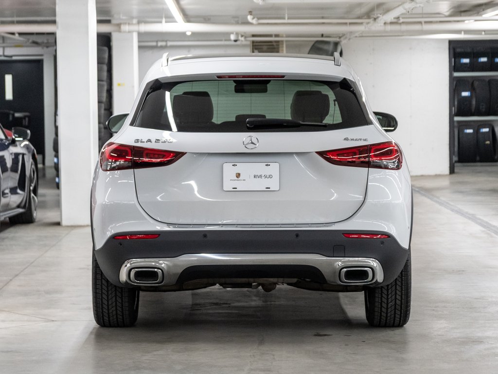 Mercedes-Benz GLA 250 4MATIC / Burmester / Adaptive Cruise 2022 à Laval, Québec - 4 - w1024h768px