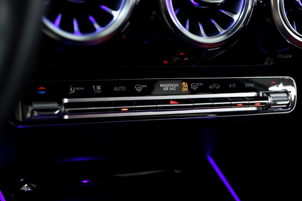 Mercedes-Benz GLA 250 2023 à Laval, Québec - 20 - w1024h768px