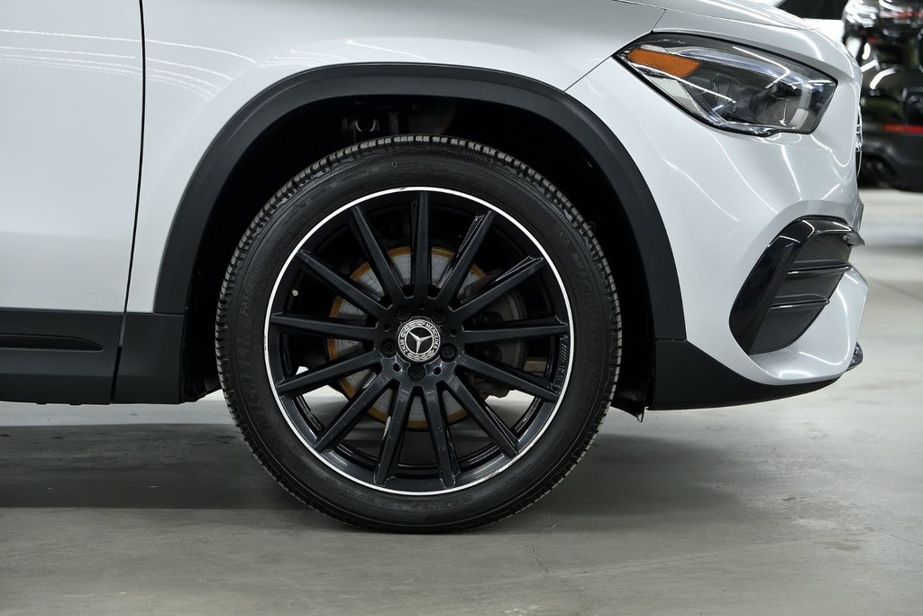 Mercedes-Benz GLA 250 2023 à Laval, Québec - 9 - w1024h768px