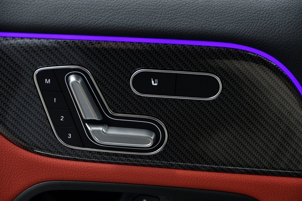 Mercedes-Benz GLA 250 2023 à Laval, Québec - 25 - w1024h768px