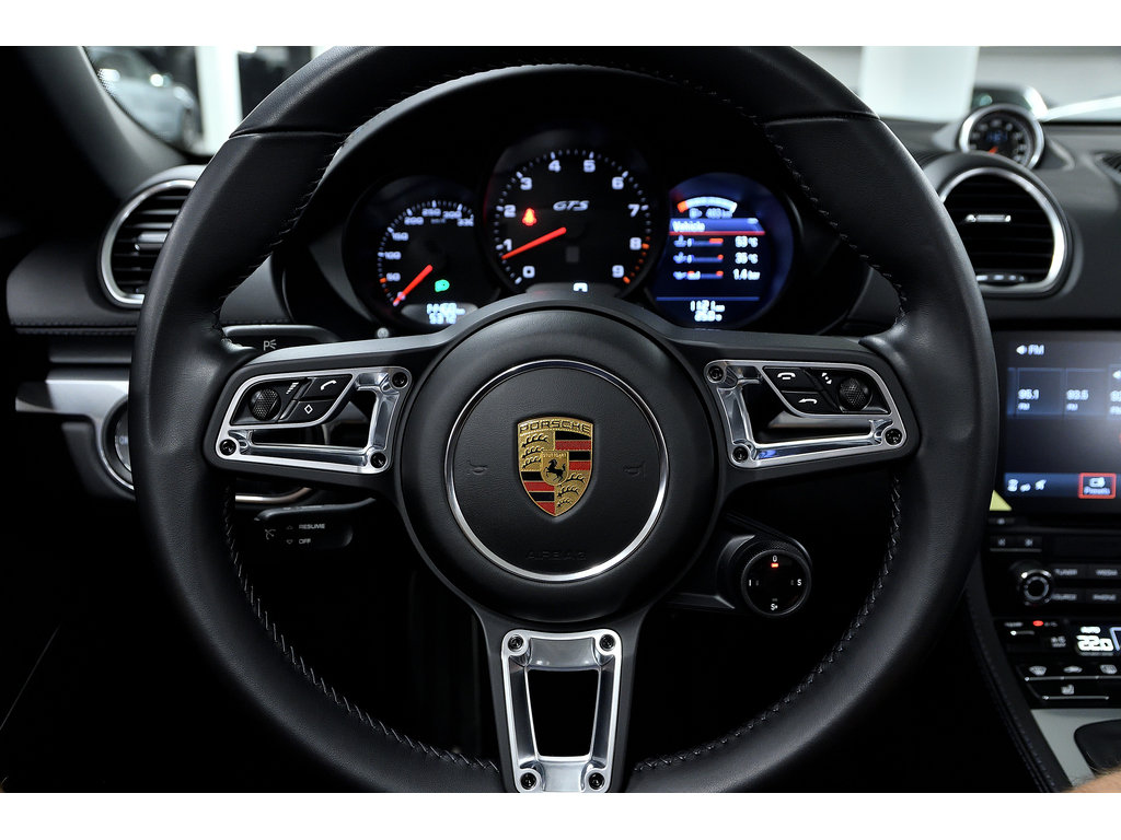 2022 Porsche 718 Boxster GTS 4.0 / Transmission Manuelle / BOSE in Laval, Quebec - 14 - w1024h768px