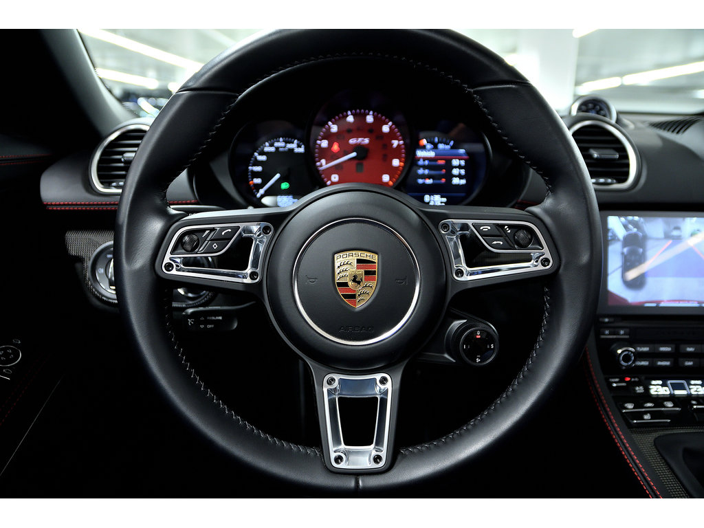 Porsche 718 Boxster GTS 4.0 Manual / 18 Ways Seats / Premium Package 2023 à Laval, Québec - 13 - w1024h768px