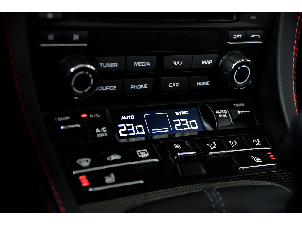 Porsche 718 Boxster GTS 4.0 Manual / 18 Ways Seats / Premium Package 2023 à Laval, Québec - 15 - w1024h768px