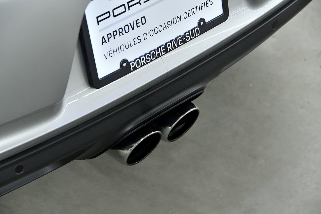 Porsche 718 Boxster S 2024 à Laval, Québec - 35 - w1024h768px