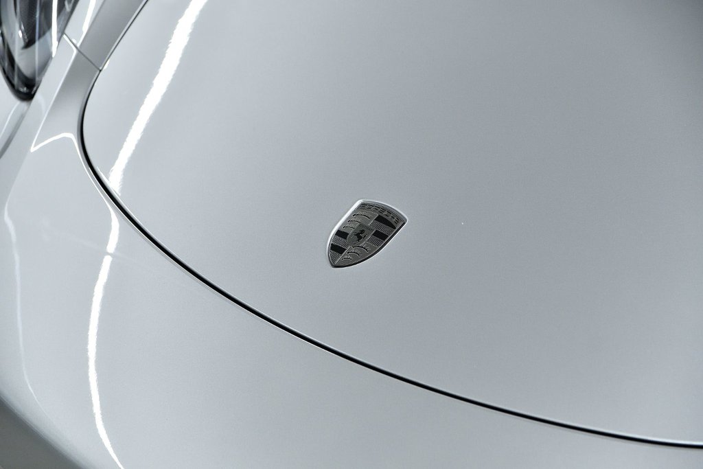 Porsche 718 Boxster S 2024 à Laval, Québec - 6 - w1024h768px