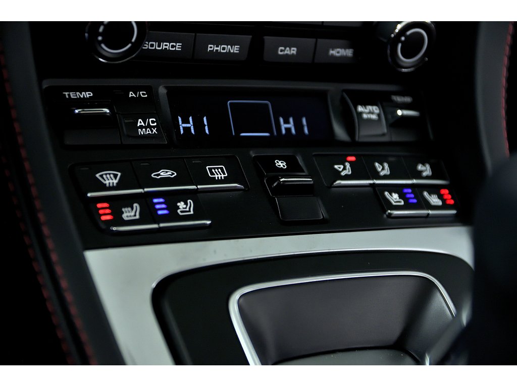 Porsche 718 Boxster Roadster / Premium Package / BOSE 2025 à Laval, Québec - 23 - w1024h768px