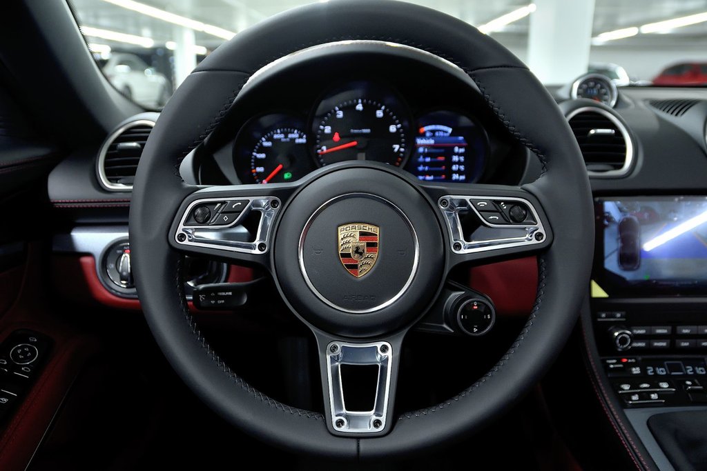 2025 Porsche 718 Boxster in Laval, Quebec - 17 - w1024h768px