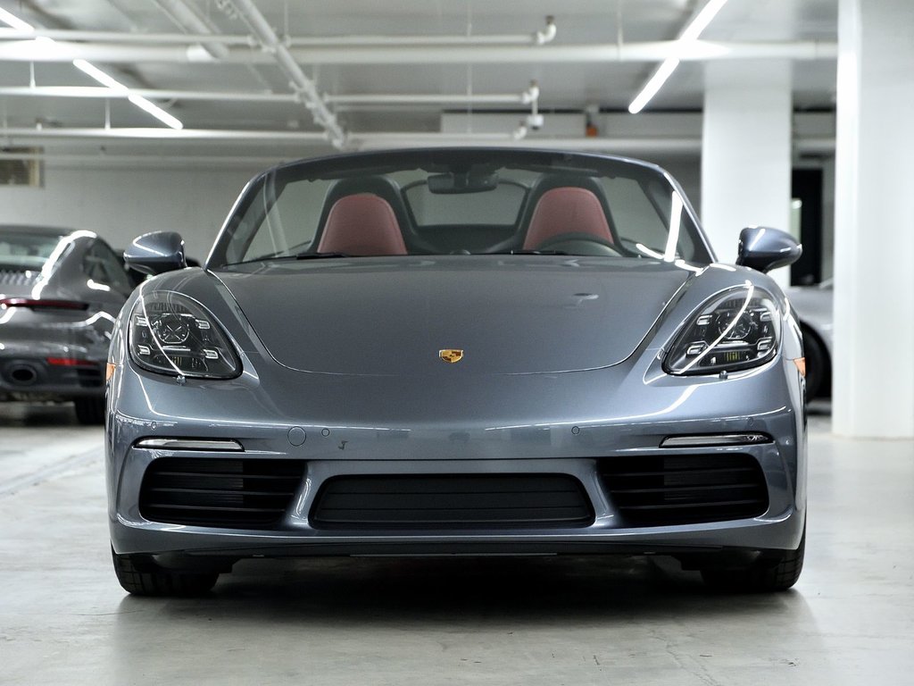 2025 Porsche 718 Boxster in Laval, Quebec - 6 - w1024h768px