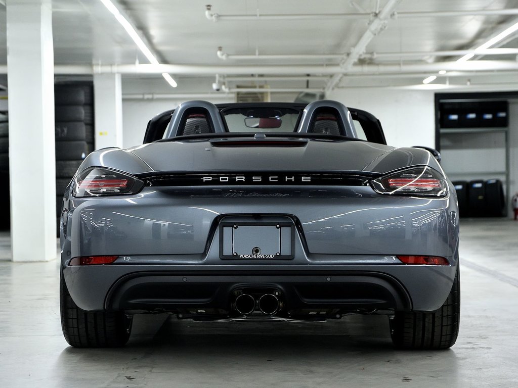 2025 Porsche 718 Boxster in Laval, Quebec - 4 - w1024h768px
