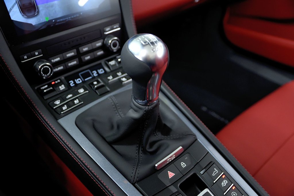 2025 Porsche 718 Boxster in Laval, Quebec - 27 - w1024h768px