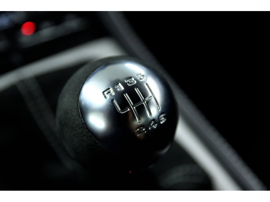 Porsche 718 Cayman GT4 Coupe / LED / Sport Chrono / BOSE 2022 à Laval, Québec - 27 - w1024h768px