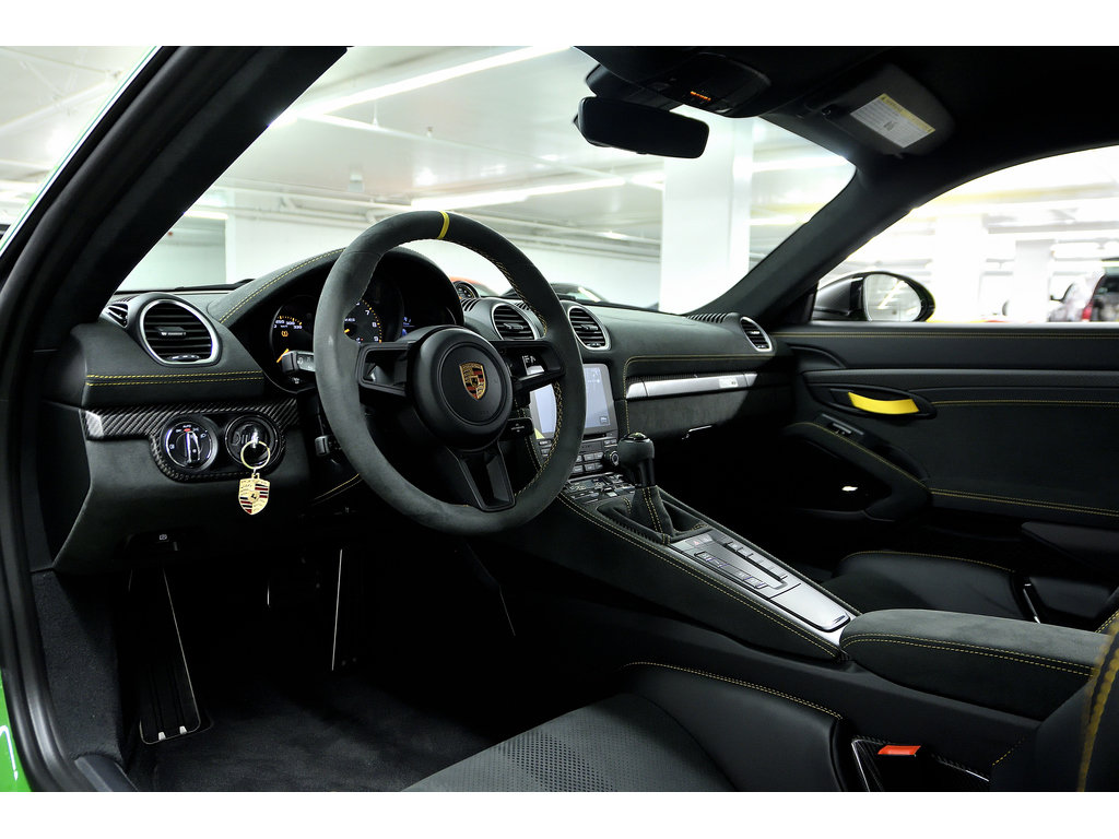 Porsche 718 Cayman GT4 RS / Weissach Package / Magnesium Wheels 2023 à Laval, Québec - 19 - w1024h768px