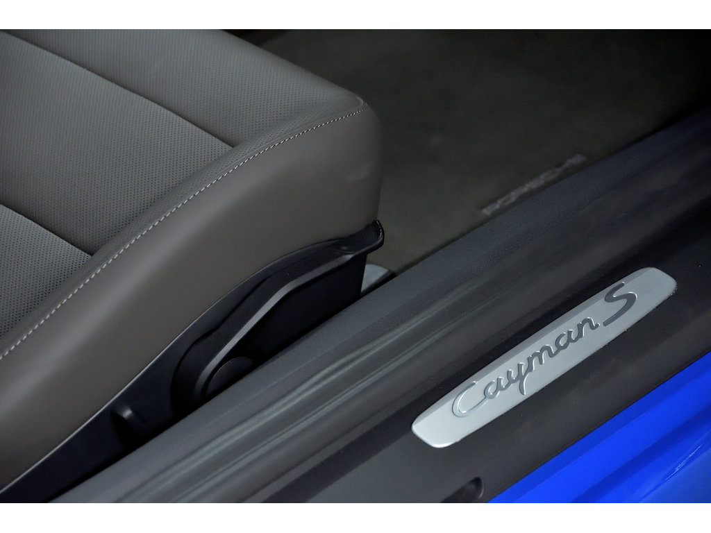 Porsche 718 Cayman Premium Package / Sport Exhaust / BOSE 2024 à Laval, Québec - 23 - w1024h768px