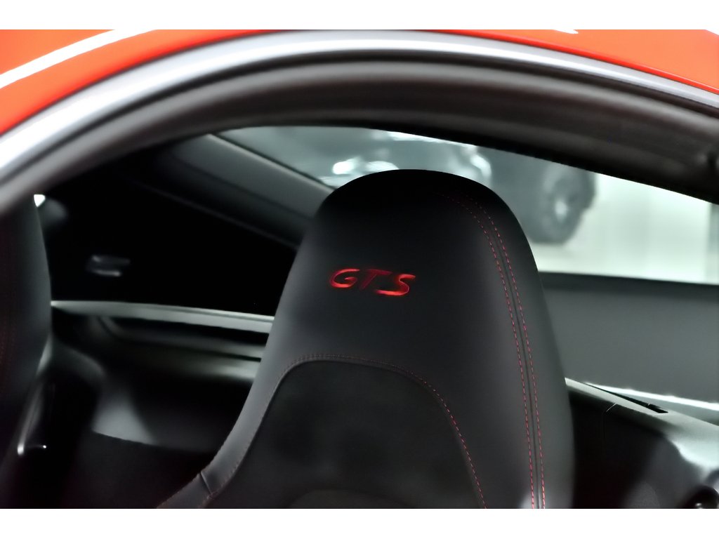 Porsche 718 Cayman GTS 4.0 Coupe / Premium Package / BOSE 2024 à Laval, Québec - 16 - w1024h768px