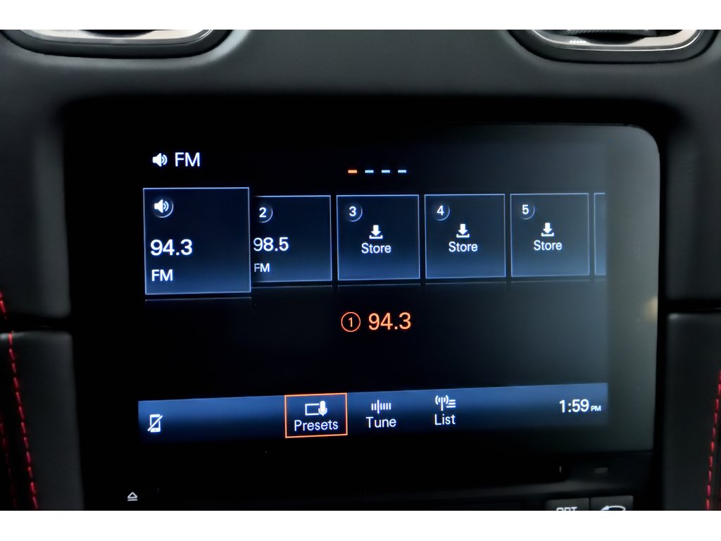 Porsche 718 Cayman GTS 4.0 Coupe / Premium Package / BOSE 2024 à Laval, Québec - 23 - w1024h768px