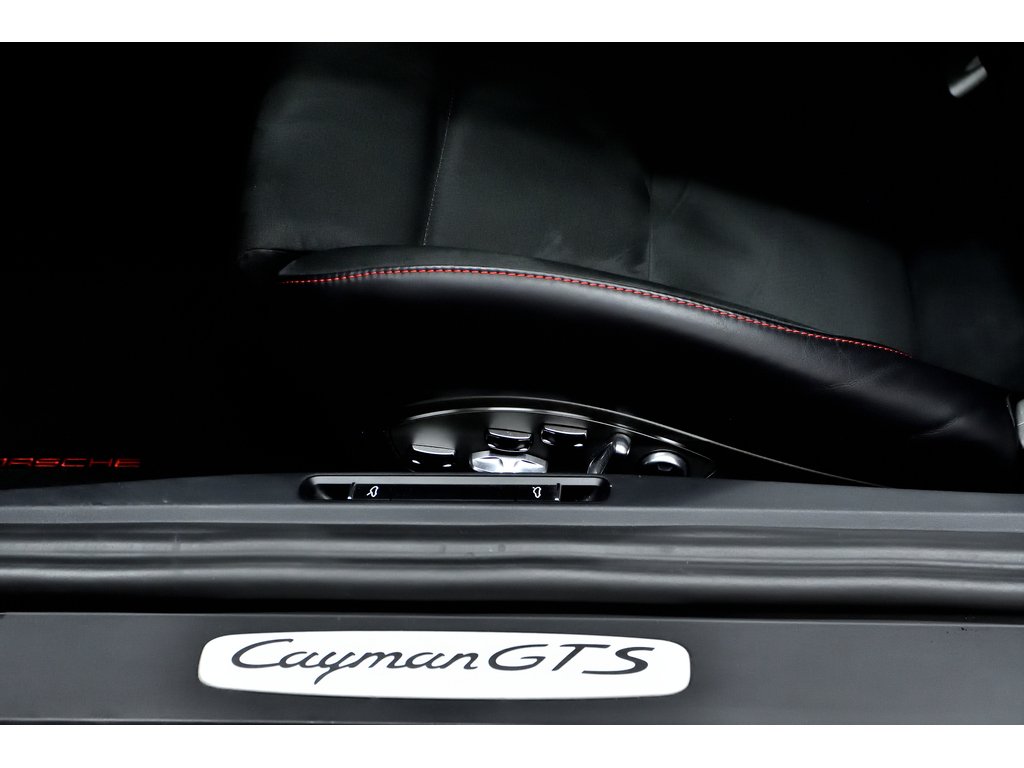 Porsche 718 Cayman GTS 4.0 Coupe / Premium Package / BOSE 2024 à Laval, Québec - 14 - w1024h768px