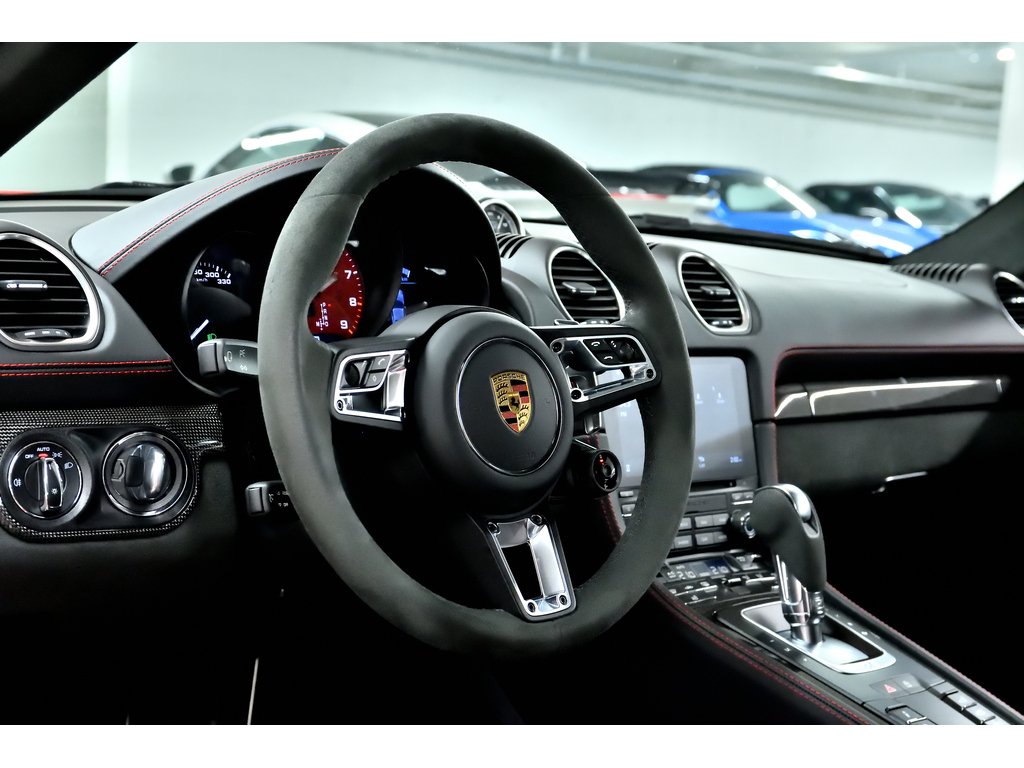 Porsche 718 Cayman GTS 4.0 Coupe / Premium Package / BOSE 2024 à Laval, Québec - 10 - w1024h768px