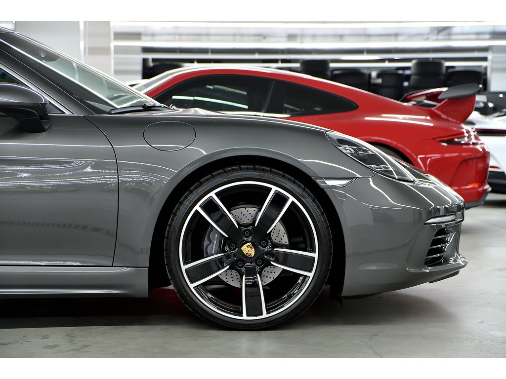 Porsche 718 Cayman Manual 6 speed / Premium Package / Sport Exhaust 2024 à Laval, Québec - 9 - w1024h768px