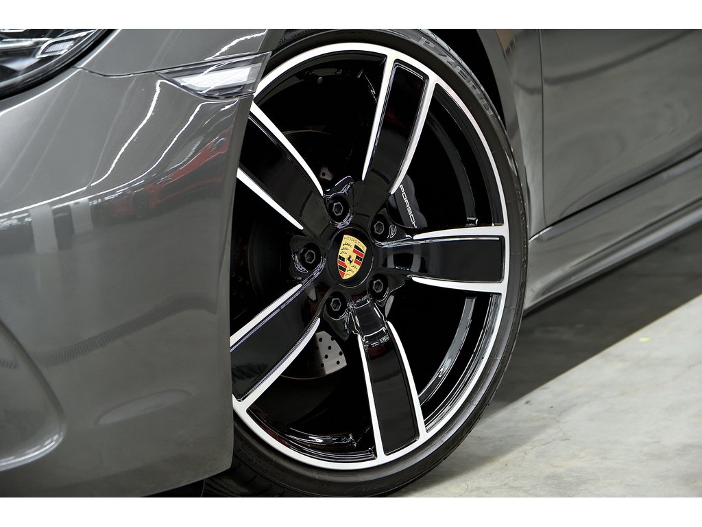 Porsche 718 Cayman Manual 6 speed / Premium Package / Sport Exhaust 2024 à Laval, Québec - 8 - w1024h768px