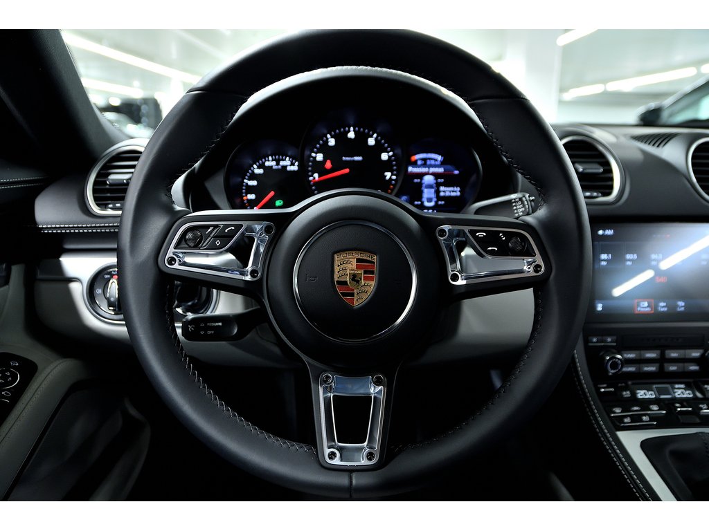 Porsche 718 Cayman Manual 6 speed / Premium Package / Sport Exhaust 2024 à Laval, Québec - 17 - w1024h768px