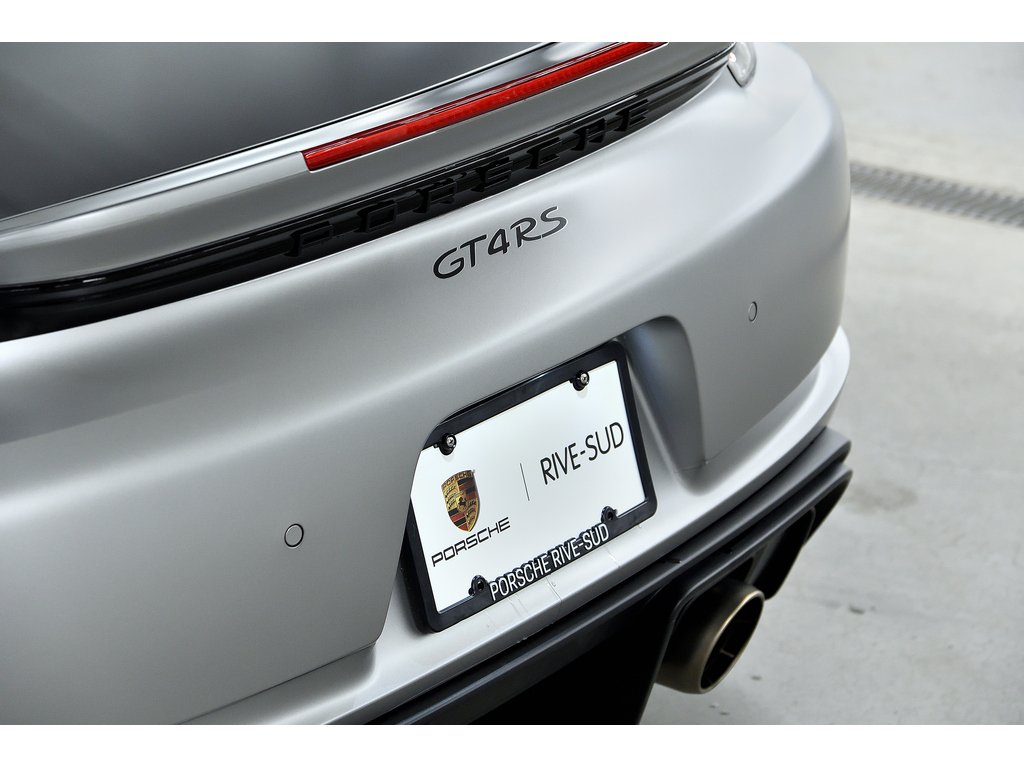 Porsche 718 Cayman GT4 RS Coupe / Weissach / Magnesium Wheels / PCCBs 2024 à Laval, Québec - 45 - w1024h768px