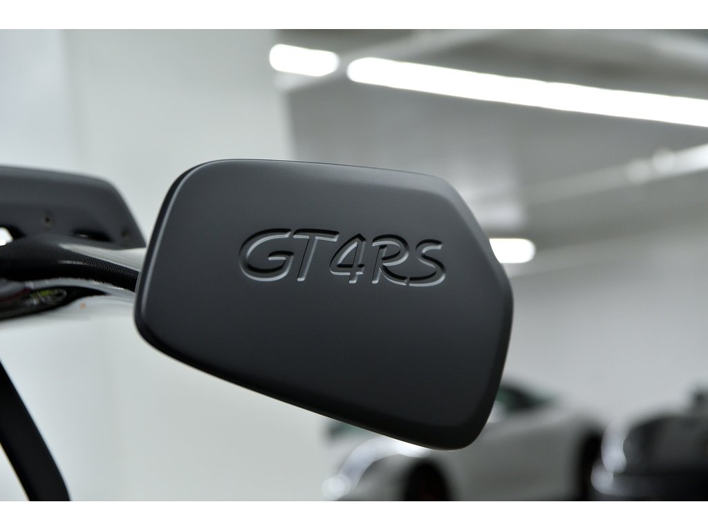 Porsche 718 Cayman GT4 RS Coupe / Weissach / Magnesium Wheels / PCCBs 2024 à Laval, Québec - 10 - w1024h768px