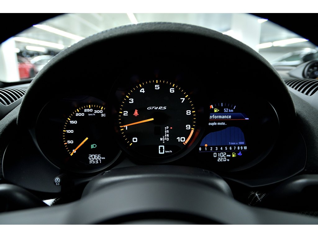 Porsche 718 Cayman GT4 RS Coupe / Weissach / Magnesium Wheels / PCCBs 2024 à Laval, Québec - 19 - w1024h768px