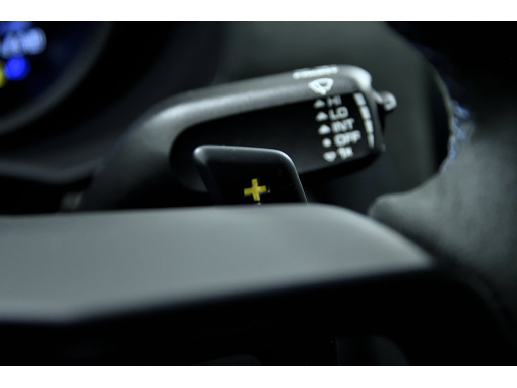 Porsche 718 Cayman GT4 RS Coupe / Weissach / Magnesium Wheels / PCCBs 2024 à Laval, Québec - 22 - w1024h768px