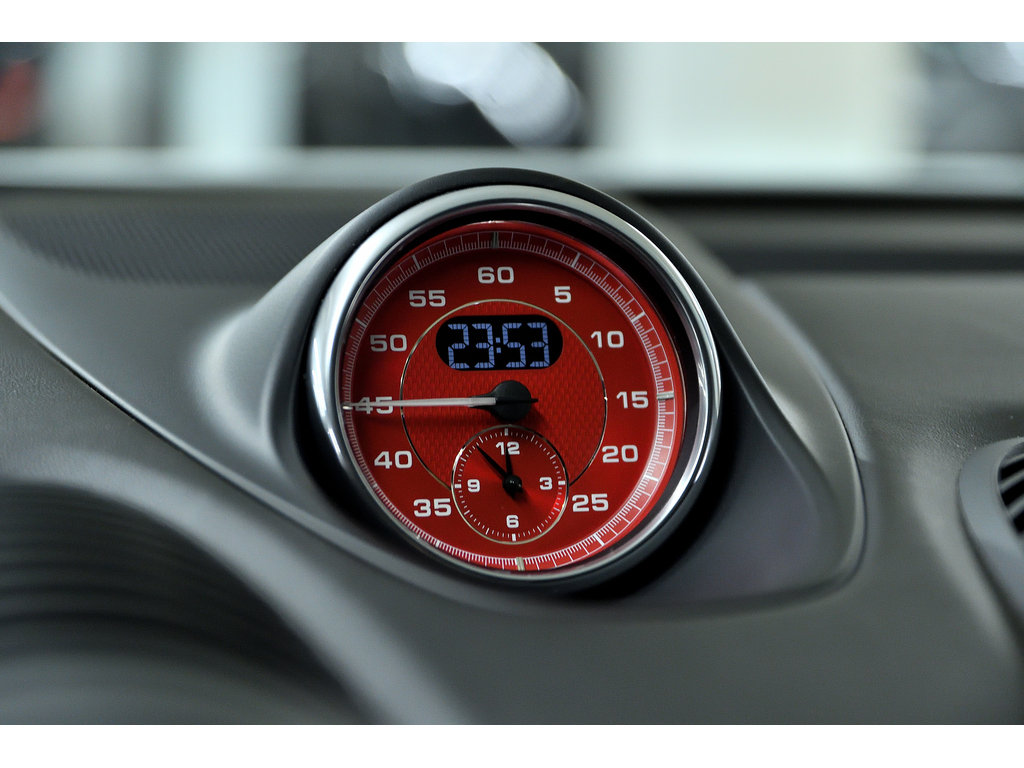 2020 Porsche 718 Spyder Transmission Manuelle / BOSE in Laval, Quebec - 30 - w1024h768px
