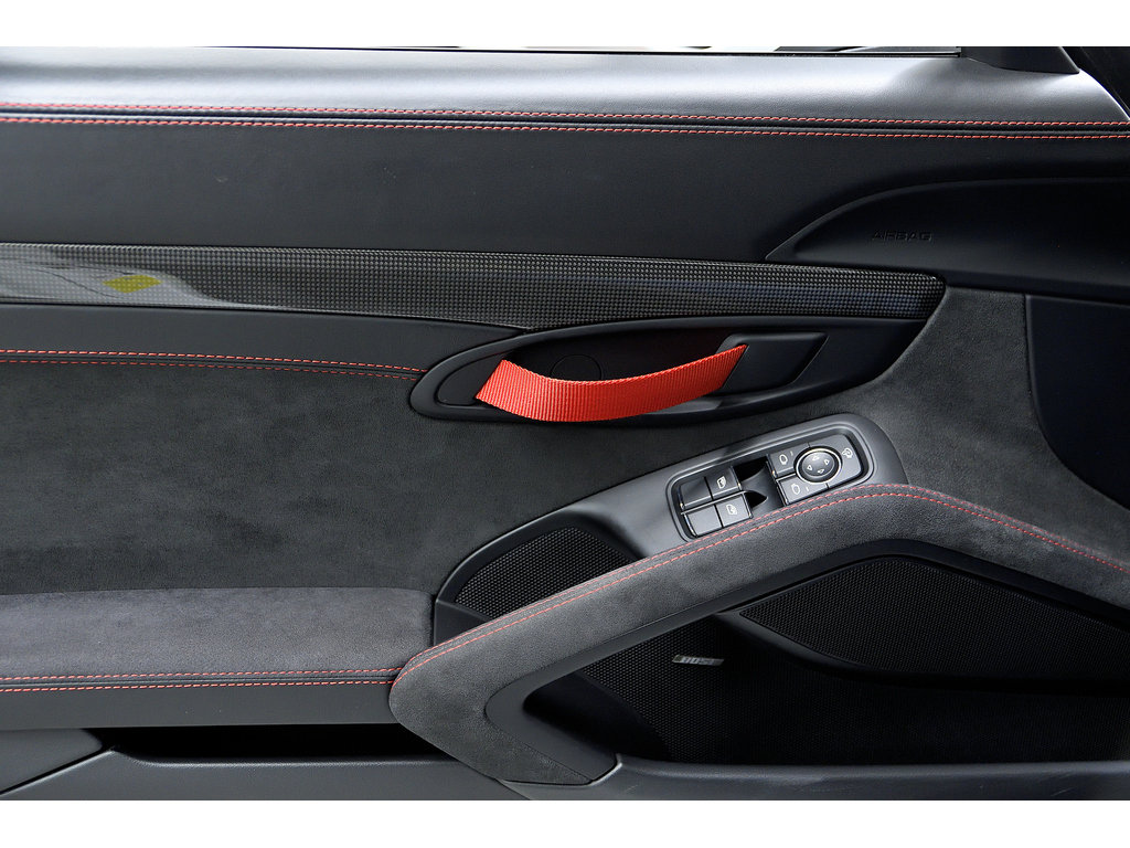 2020 Porsche 718 Spyder Transmission Manuelle / BOSE in Laval, Quebec - 24 - w1024h768px