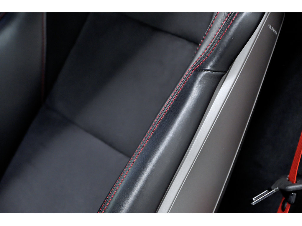 2020 Porsche 718 Spyder Transmission Manuelle / BOSE in Laval, Quebec - 27 - w1024h768px