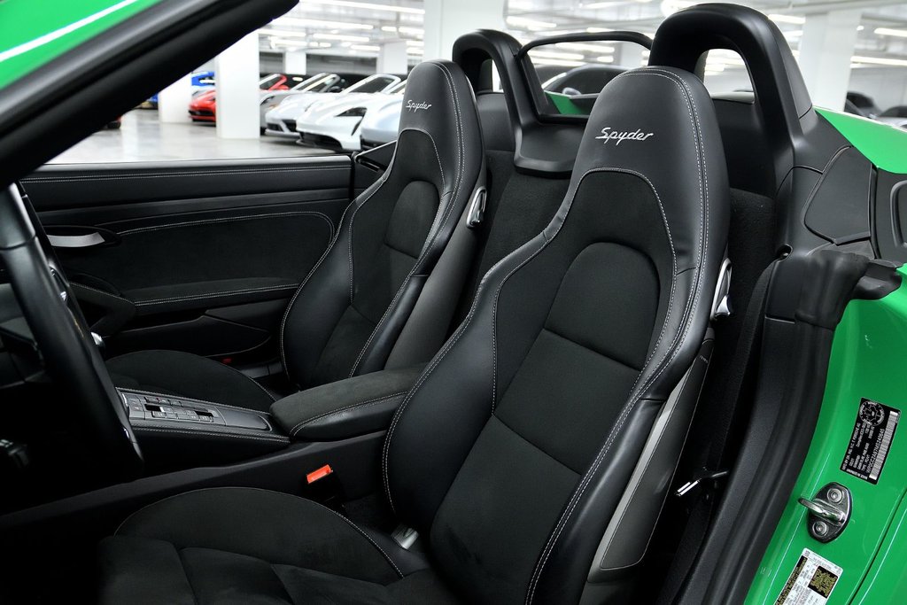 Porsche 718 Spyder  2021 à Laval, Québec - 19 - w1024h768px