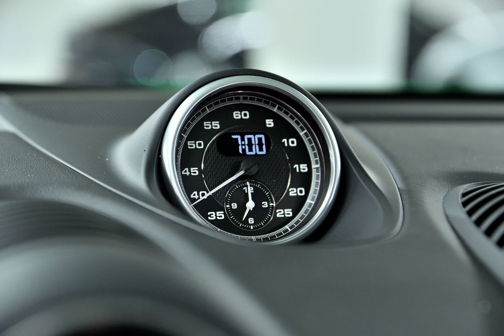 Porsche 718 Spyder  2021 à Laval, Québec - 25 - w1024h768px