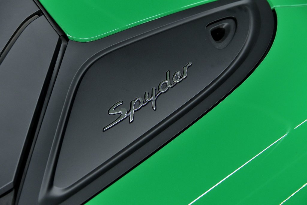 Porsche 718 Spyder  2021 à Laval, Québec - 11 - w1024h768px