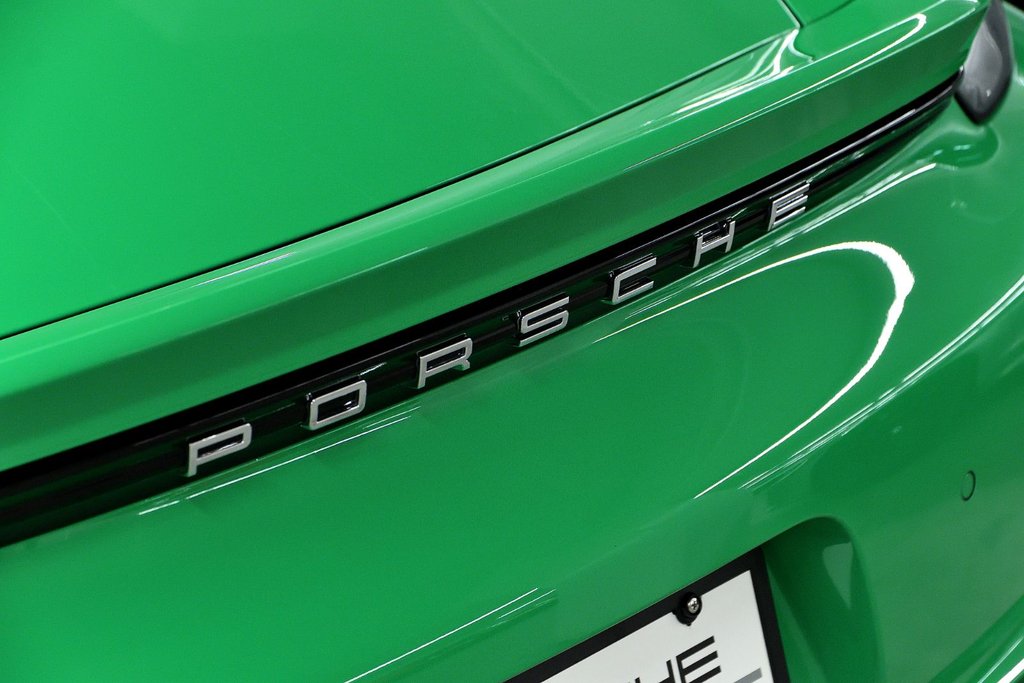 Porsche 718 Spyder  2021 à Laval, Québec - 12 - w1024h768px