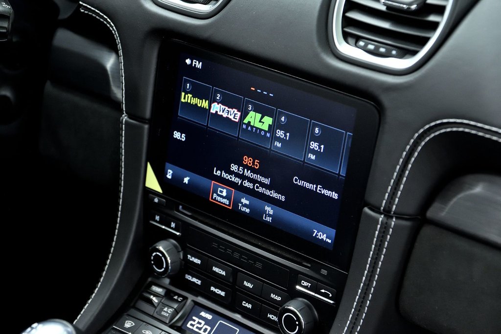 Porsche 718 Spyder  2021 à Laval, Québec - 32 - w1024h768px