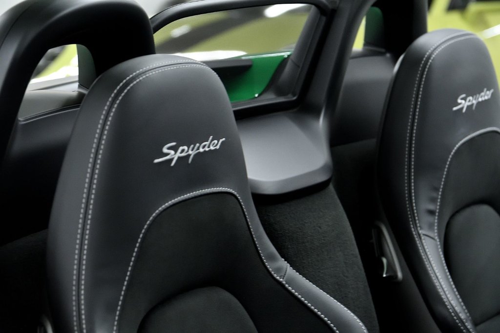 Porsche 718 Spyder  2021 à Laval, Québec - 35 - w1024h768px