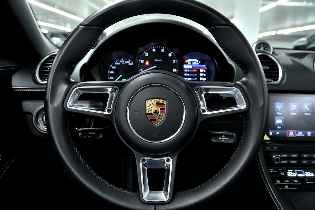Porsche 718 Spyder  2021 à Laval, Québec - 22 - w1024h768px