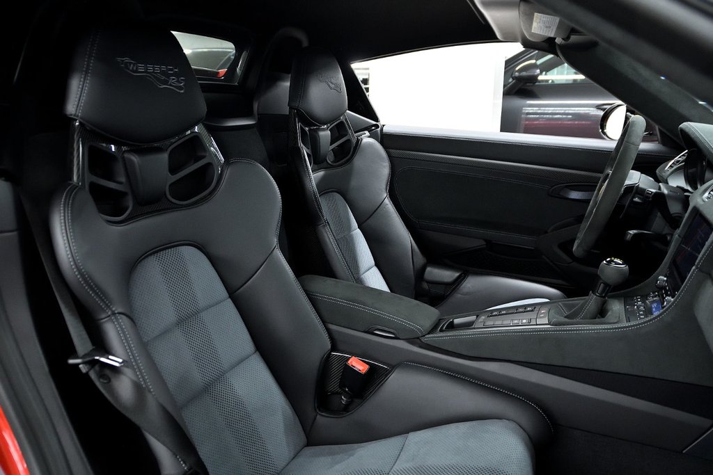 Porsche 718 Spyder RS 2024 à Laval, Québec - 34 - w1024h768px