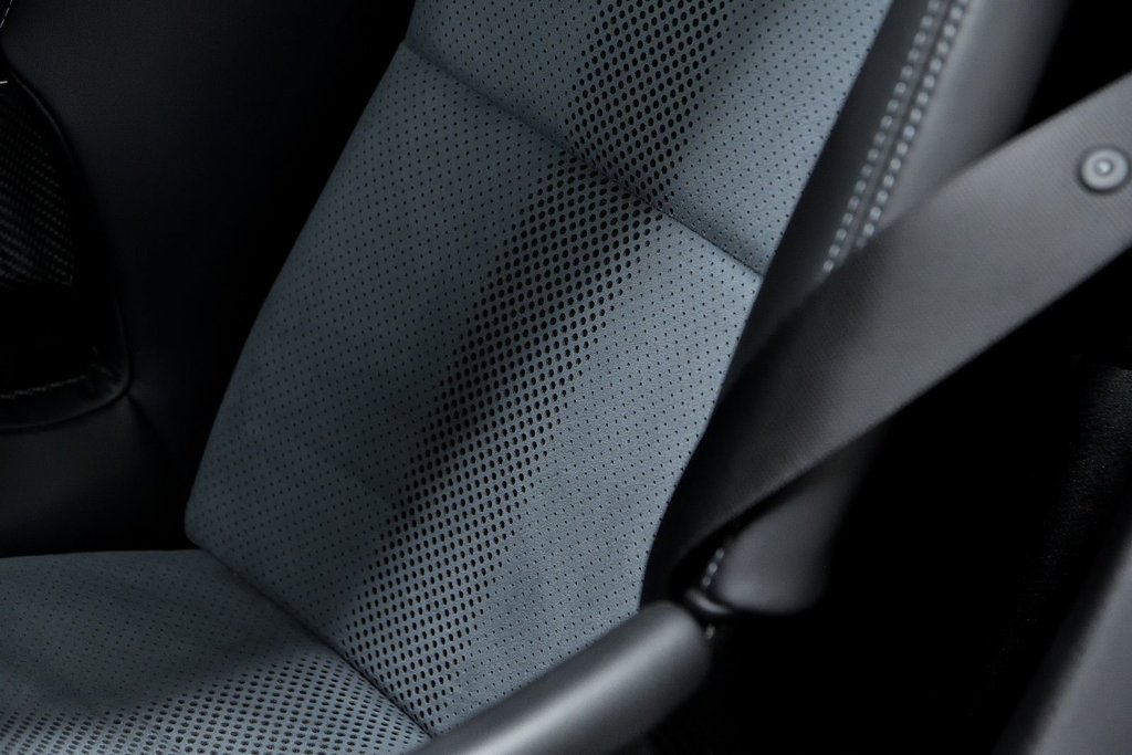 Porsche 718 Spyder RS 2024 à Laval, Québec - 19 - w1024h768px