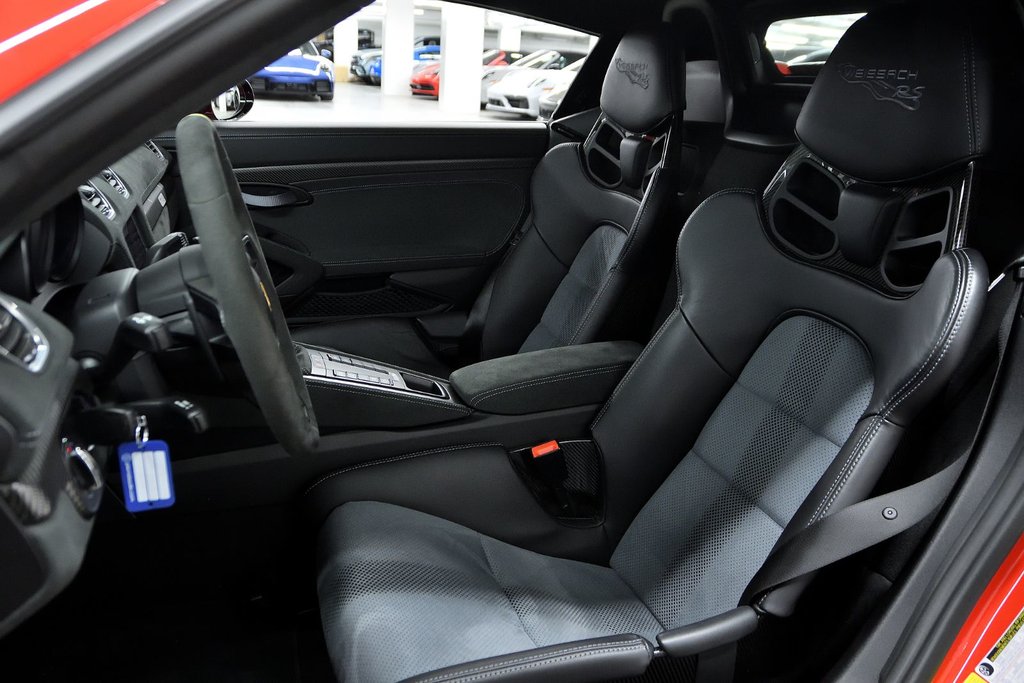 Porsche 718 Spyder RS 2024 à Laval, Québec - 18 - w1024h768px