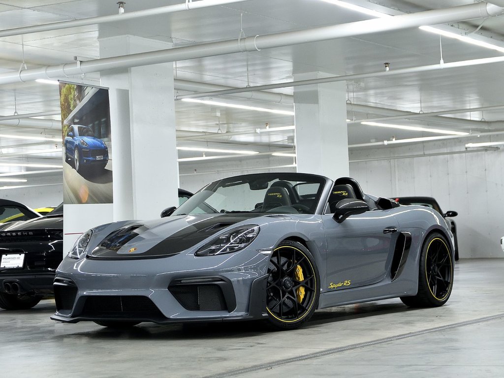 Porsche 718 Spyder RS 2024 à Laval, Québec - 1 - w1024h768px