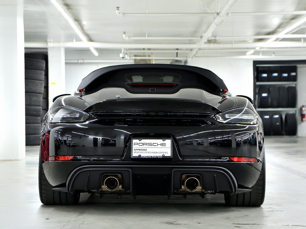 Porsche 718 Spyder Weissach Package / PCCBs / BOSE / 18 ways seats 2025 à Laval, Québec - 5 - w1024h768px