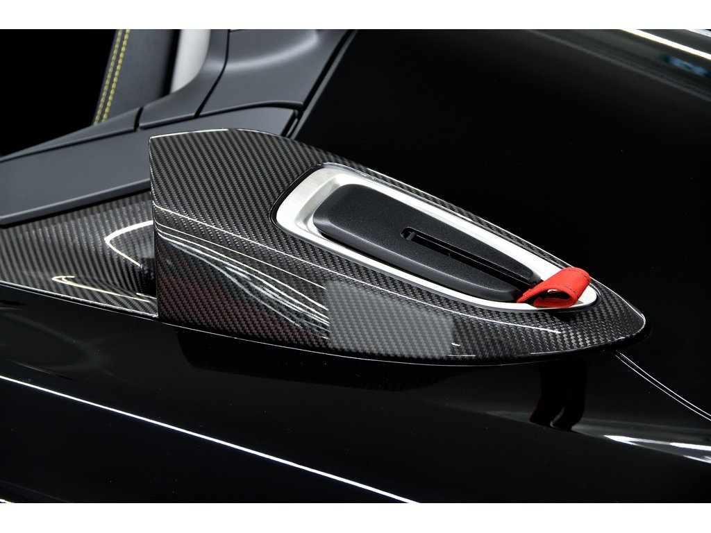 Porsche 718 Spyder Weissach Package / PCCBs / BOSE / 18 ways seats 2025 à Laval, Québec - 50 - w1024h768px