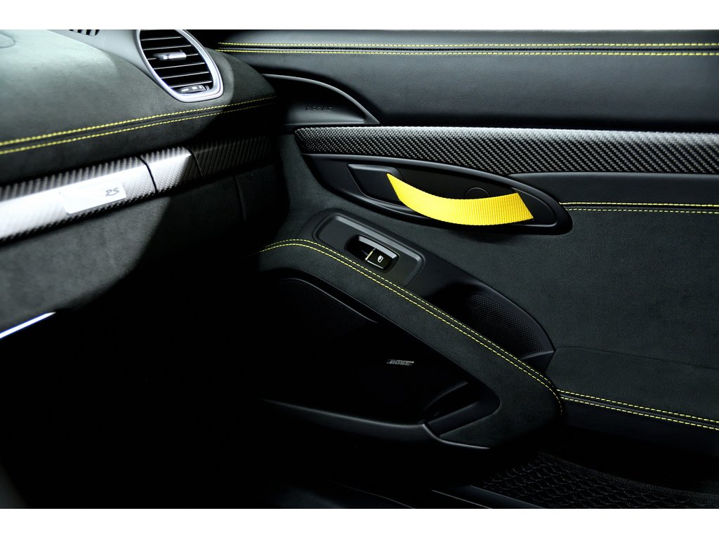 Porsche 718 Spyder Weissach Package / PCCBs / BOSE / 18 ways seats 2025 à Laval, Québec - 22 - w1024h768px