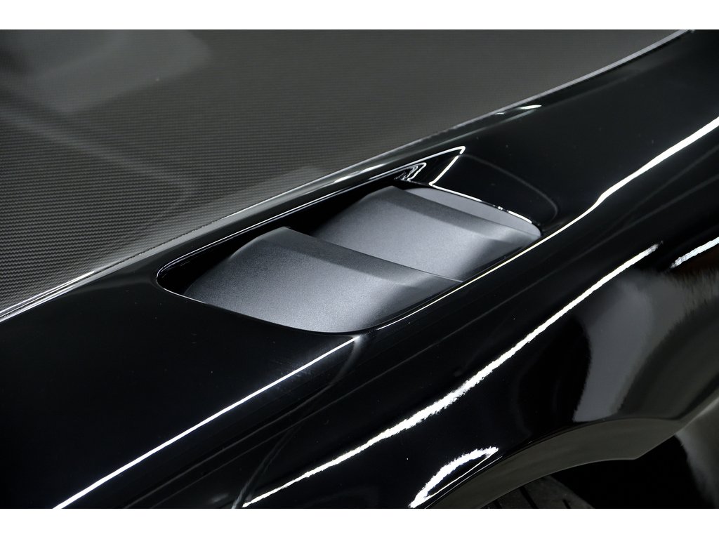 Porsche 718 Spyder Weissach Package / PCCBs / BOSE / 18 ways seats 2025 à Laval, Québec - 14 - w1024h768px