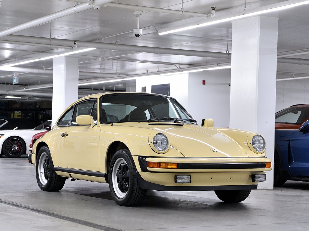 1981 Porsche 911 2dr Coupe / SC / 100% Restaured in Laval, Quebec - 67 - w1024h768px