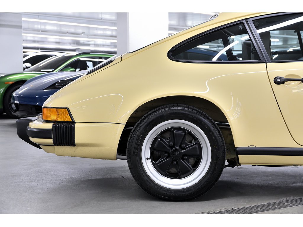 1981 Porsche 911 2dr Coupe / SC / 100% Restaured in Laval, Quebec - 19 - w1024h768px