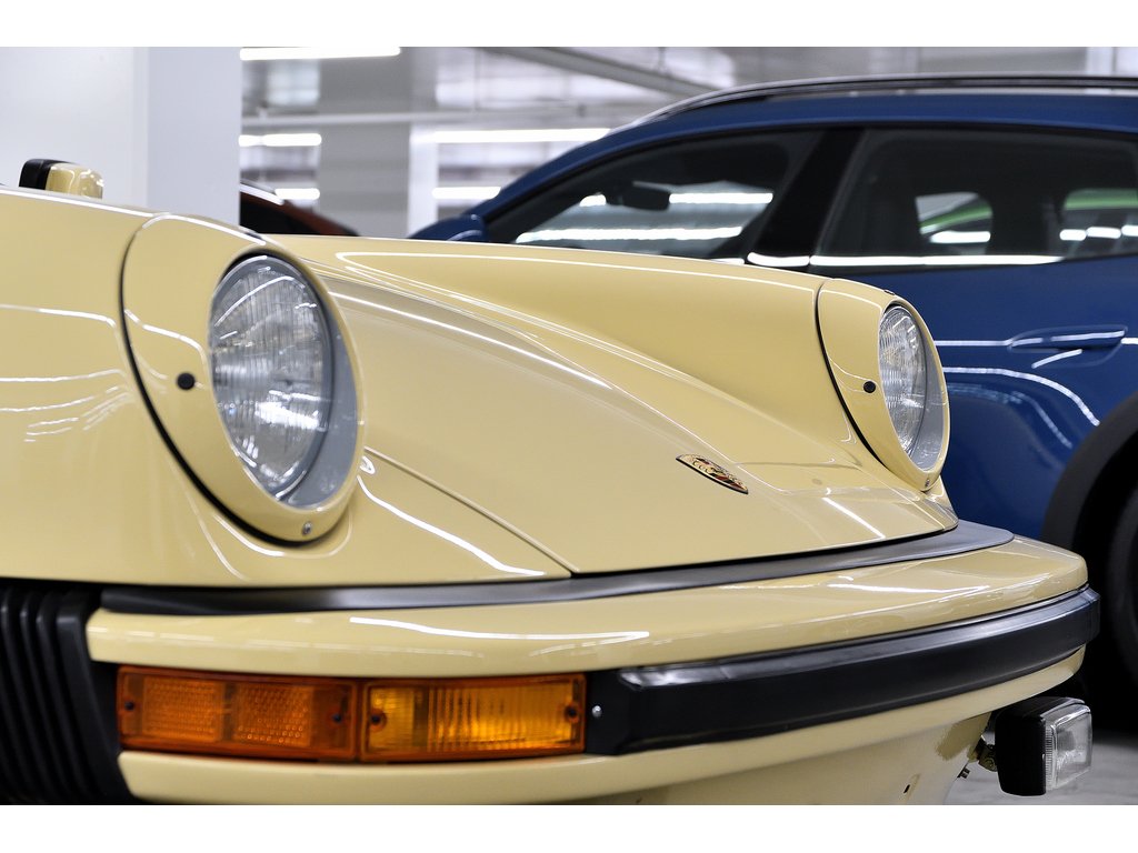 1981 Porsche 911 2dr Coupe / SC / 100% Restaured in Laval, Quebec - 71 - w1024h768px